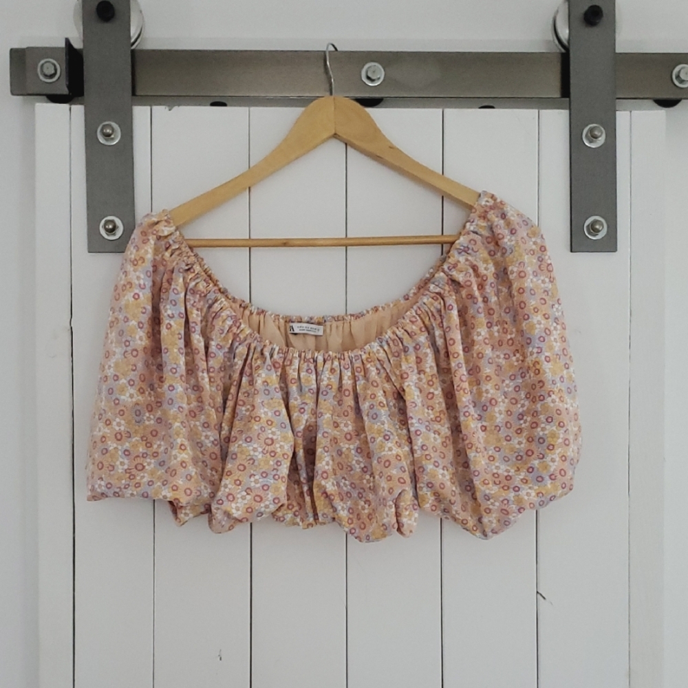 Zara Floral Off-Shoulder Crop Top